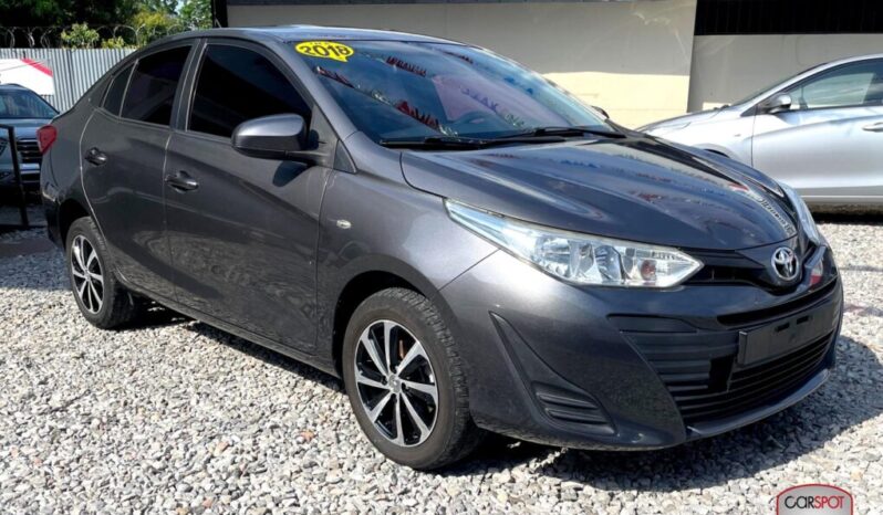 Toyota Yaris 2018 lleno