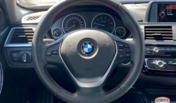 BMW 318i 2017 lleno