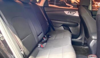 Kia Cerato 2019 lleno