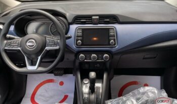 Nissan Versa Advance 2024 lleno