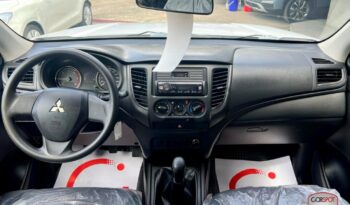 Mitsubishi L200 2022 lleno