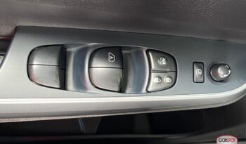 Nissan NP300 Frontier XE 2024 lleno