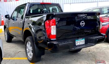 Nissan NP300 Frontier XE 2024 lleno