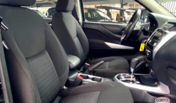 Nissan NP300 Frontier XE 2024 lleno