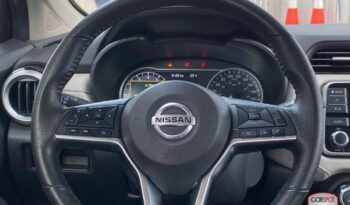 Nissan Versa 2023 lleno