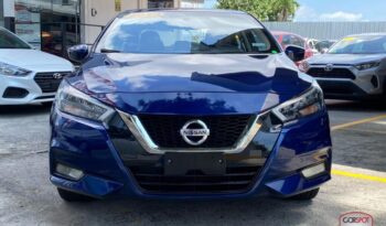 Nissan Versa 2023 lleno