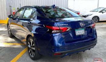 Nissan Versa 2023 lleno