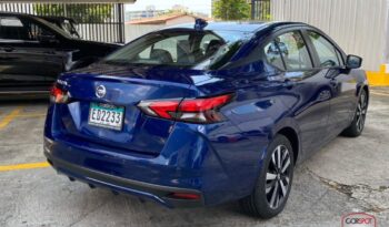 Nissan Versa 2023 lleno