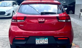 Kia Rio 2023 lleno