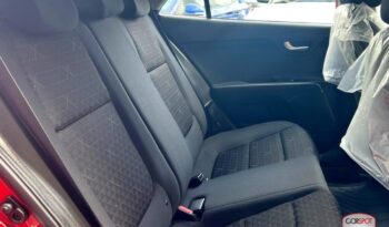 Kia Rio 2023 lleno