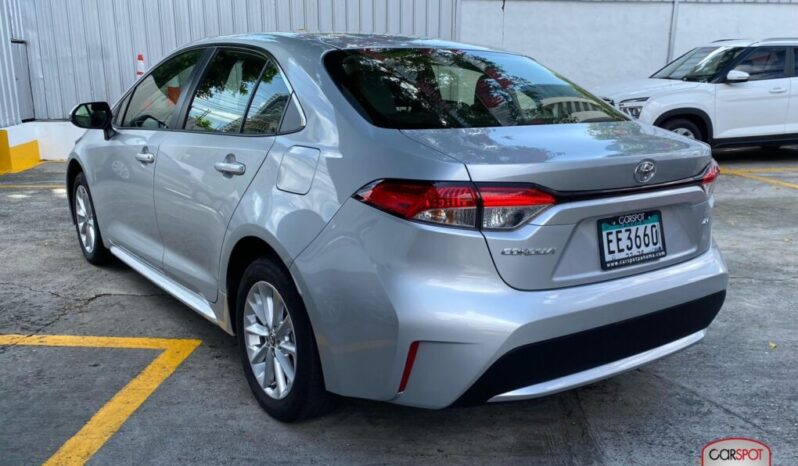 Toyota Corolla LE 2022 lleno