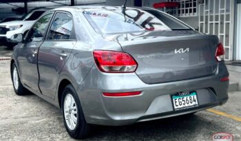 Kia Soluto 2024 lleno