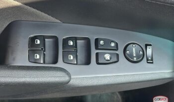 Hyundai Accent 2023 lleno