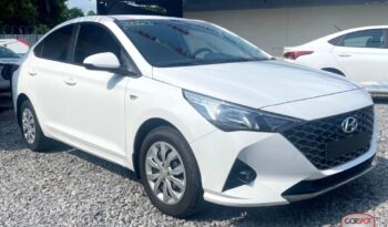Hyundai Accent 2023 lleno