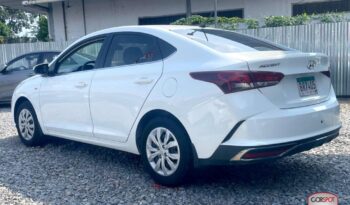 Hyundai Accent 2023 lleno