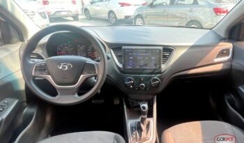 Hyundai Accent 2023 lleno