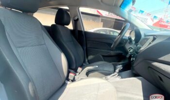 Hyundai Accent 2023 lleno
