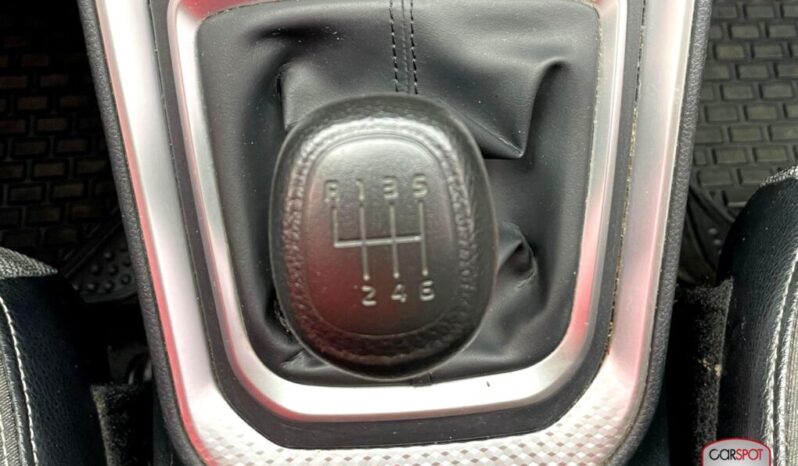 Kia Sonet 2022 lleno