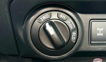 Nissan NP300 Frontier 2023 lleno