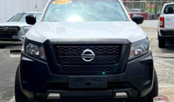 Nissan NP300 Frontier 2023 lleno