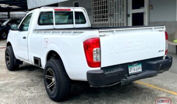 Nissan NP300 Frontier 2023 lleno