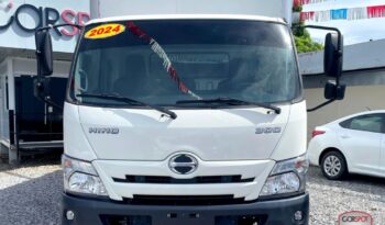 Hino 300 2024 lleno