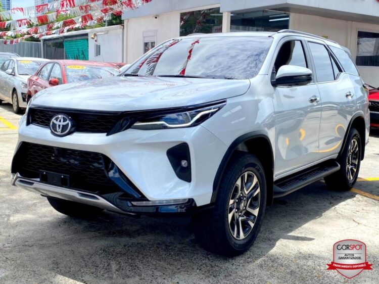  toyota  fortuner  2025 