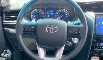 Toyota Fortuner SRV 2025 lleno