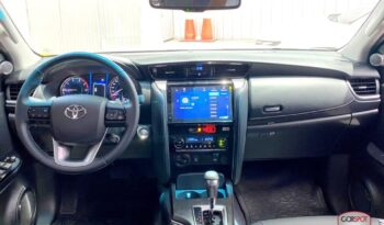 Toyota Fortuner SRV 2025 lleno