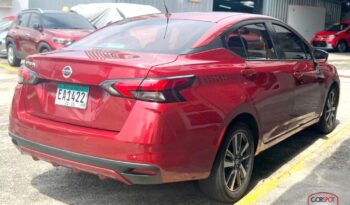Nissan Versa 2022 lleno