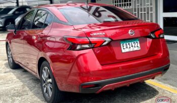 Nissan Versa 2022 lleno