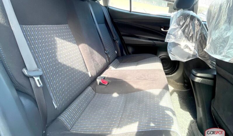 Toyota Yaris 2022 lleno