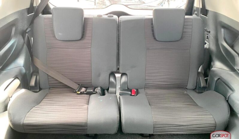 Toyota Innova Venturer 2022 lleno