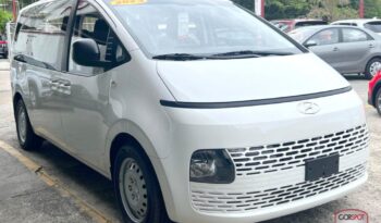 Hyundai Staria 2023 lleno