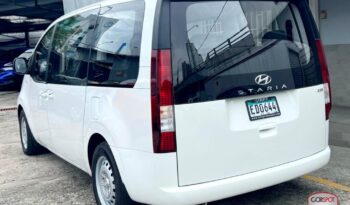 Hyundai Staria 2023 lleno