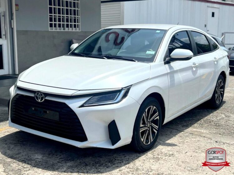  toyota  yaris  2023 