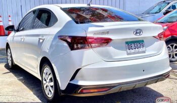 Hyundai Accent 2024 lleno