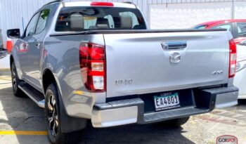 Mazda BT-50 2022 lleno