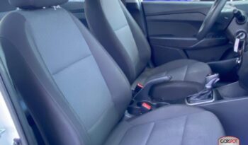 Hyundai Accent Solaris 2023 lleno