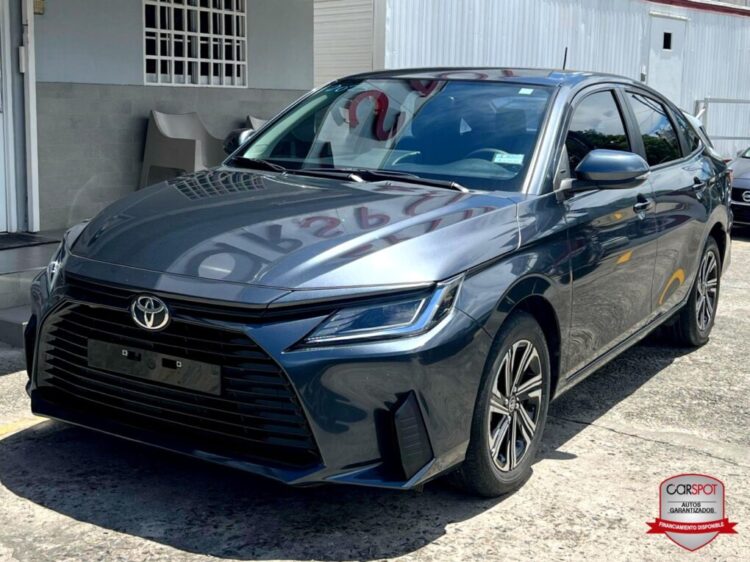  toyota  yaris  2023 