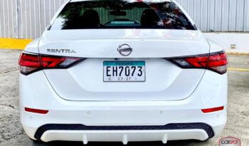 Nissan Sentra B18 2023 lleno