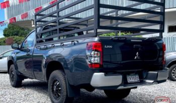 Mitsubishi L200 2024 lleno